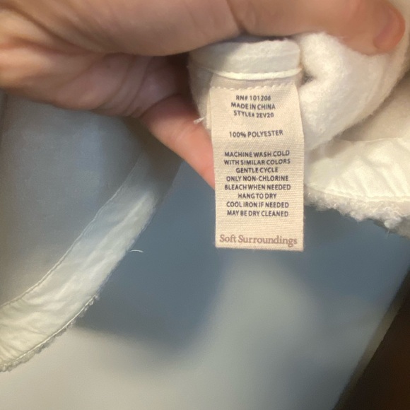 NWT Soft Surroundings|| Oversized Cream Sherpa Jacket w/buttons.2-4 - Picture 4 of 9